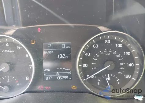 2017 Hyundai Elantra Se из США, поврежденный, VIN 5NPD74LF4HH206229